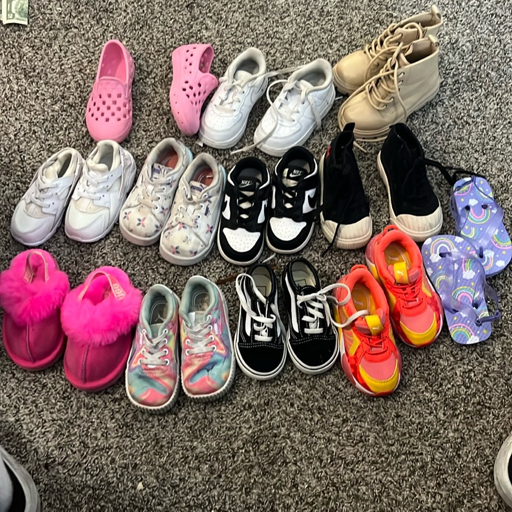 BABY SHOES
